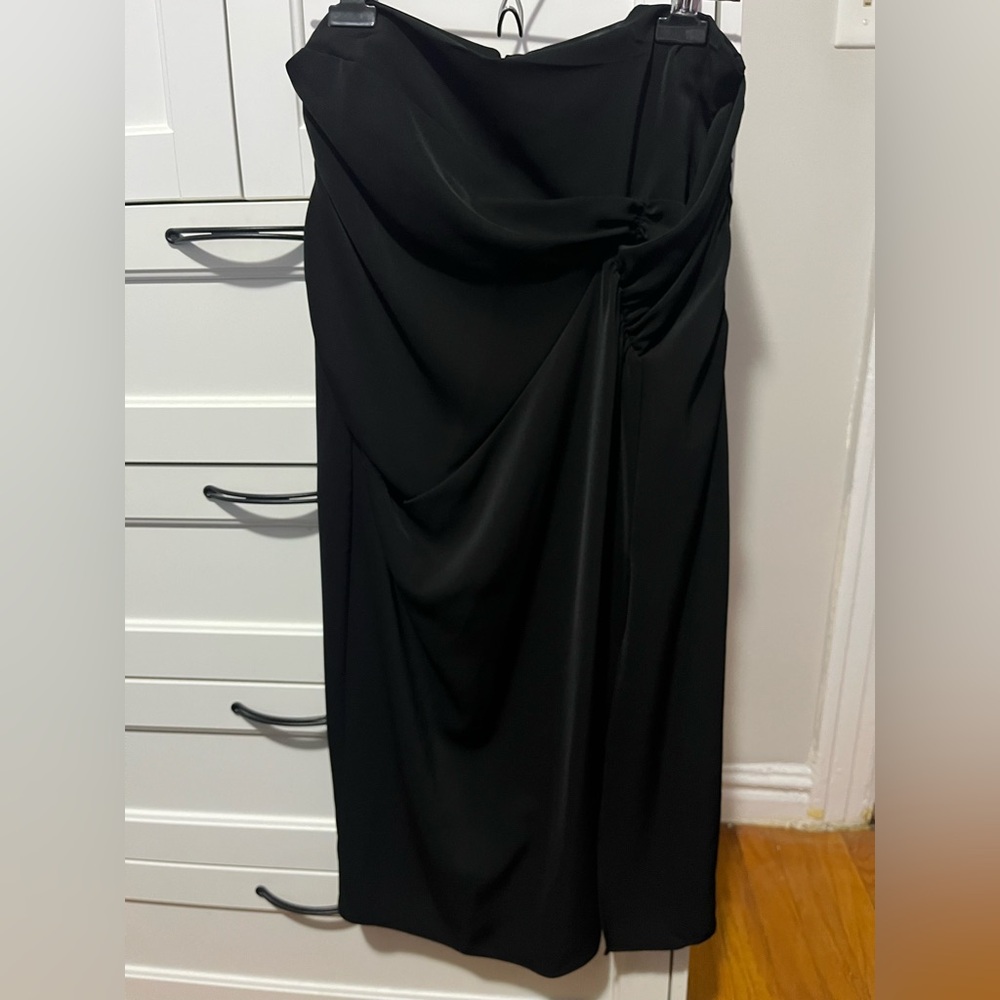 Zara Black Midi Skirt with Ruching and Side Slit